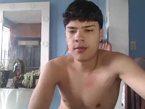 masterdaniel88 online show from March 15, 2025, 7:38 pm