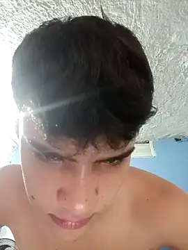 masterdaniel88 online show from February 14, 2025, 11:20 pm
