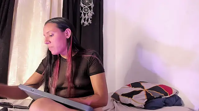 katia  dann online show from September 20, 2025, 9:53 pm