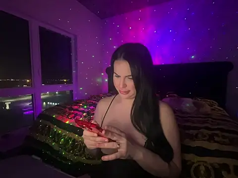 yourgoddessangela online show from May 4, 2026, 2:15 am