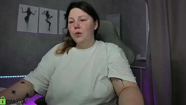 Ruth Oliver online show from July 23, 2026, 1:08 am