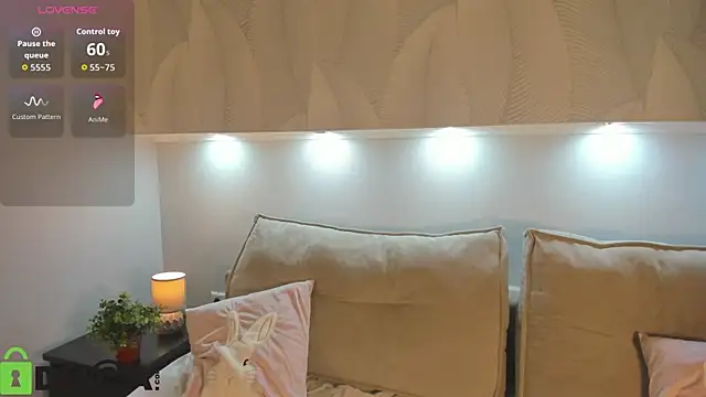 Ruth Oliver online show from September 10, 2025, 12:31 am