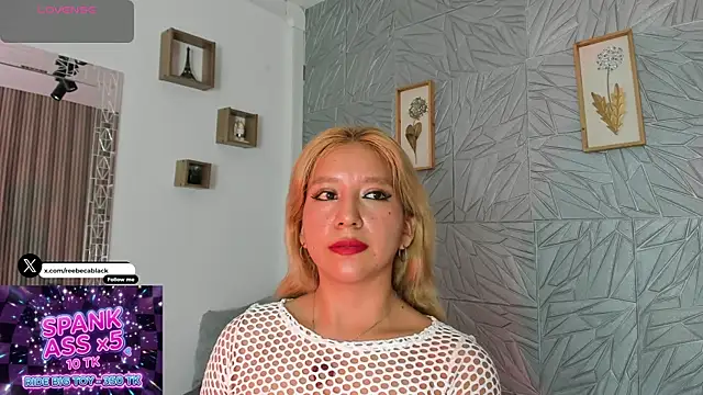 agatadelphine online show from May 8, 2026, 2:10 pm