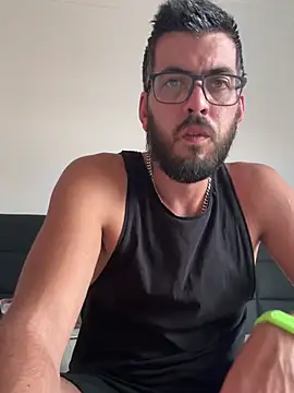 MIKEFANTASY online show from August 5, 2026, 12:21 pm