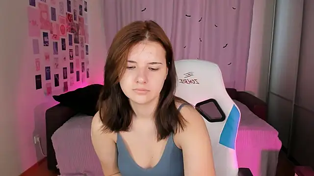 Vanessa Verona online show from September 20, 2025, 5:34 am