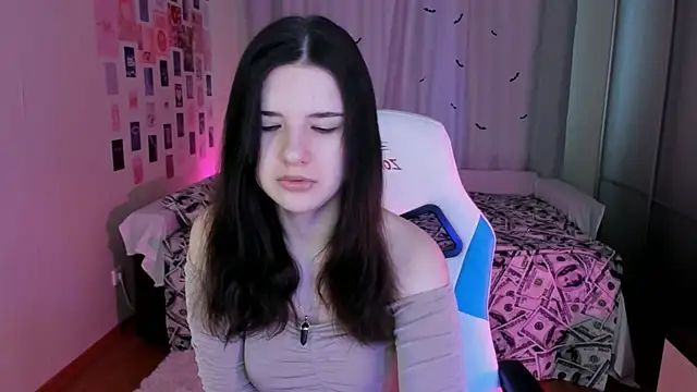 Vanessa Verona online show from March 20, 2025, 5:24 am