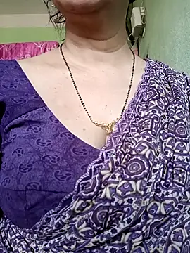 Rosy-B online show from February 27, 2026, 9:42 am