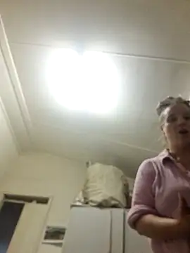 Off the Lesh online show from November 8, 2025, 7:12 am