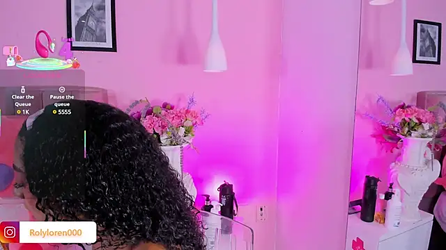 RolyLoren online show from March 7, 2025, 9:48 pm