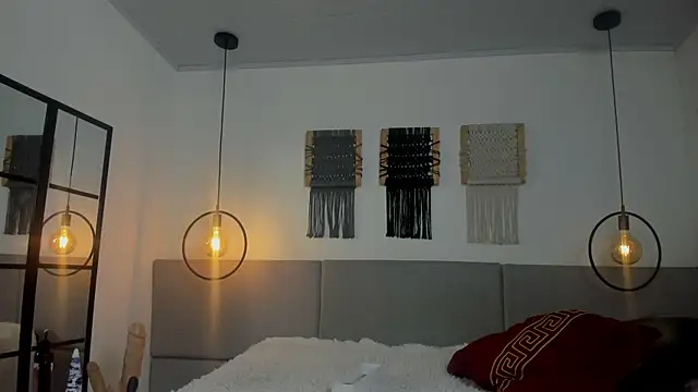 Sweet camille online show from May 8, 2026, 2:26 am