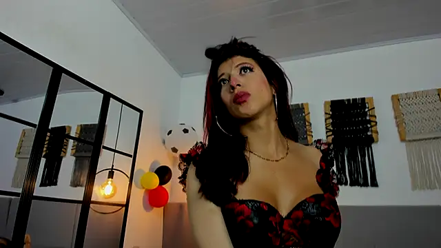 Sweet camille online show from July 15, 2026, 2:51 am