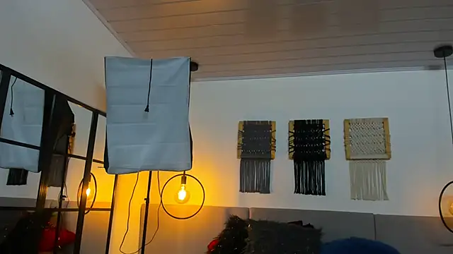 Sweet camille online show from October 18, 2025, 2:13 am