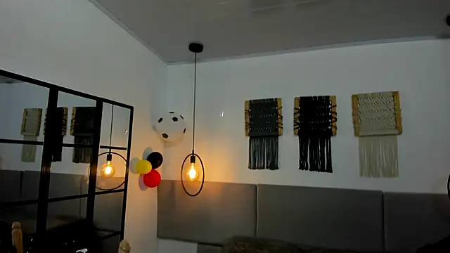 Sweet camille online show from July 14, 2026, 2:38 am