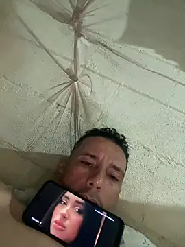 Snapshot of elflakitocanela chatting on March 14, 2026, 12:16 am elflakitocanela online show from March 14, 2026, 12:16 am