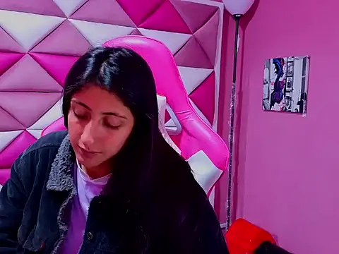 Cameron cutte online show from October 7, 2025, 2:56 am