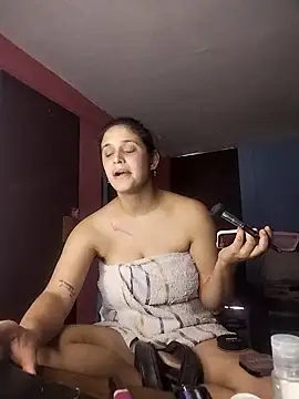 Catalinacandela online show from April 30, 2026, 6:26 pm