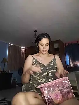 Catalinacandela online show from June 11, 2026, 7:00 pm