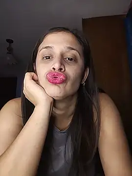 Catalinacandela online show from August 6, 2026, 9:48 am