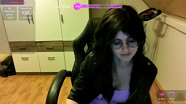 Snapshot of secretmia chatting on April 10, 2026, 8:10 am secretmia online show from April 10, 2026, 8:10 am