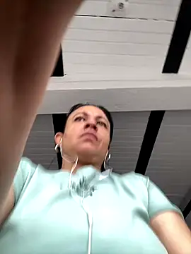 martina bk online show from September 30, 2025, 1:06 pm