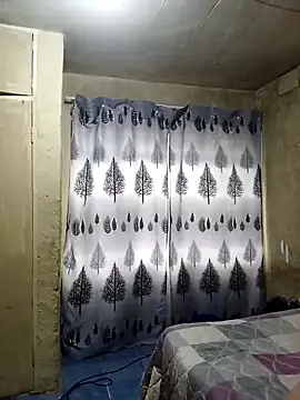 Snapshot of FreakyAngel3X chatting on November 28, 2025, 7:19 am FreakyAngel3X online show from November 28, 2025, 7:19 am