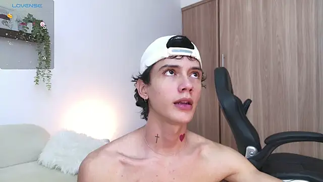 badboy one  online show from September 29, 2025, 8:36 pm