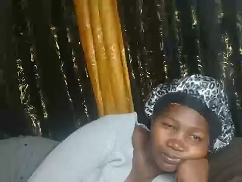 Snapshot of Sexxy_pretty24 chatting on June 11, 2026, 7:11 pm Sexxy pretty24 online show from June 11, 2026, 7:11 pm