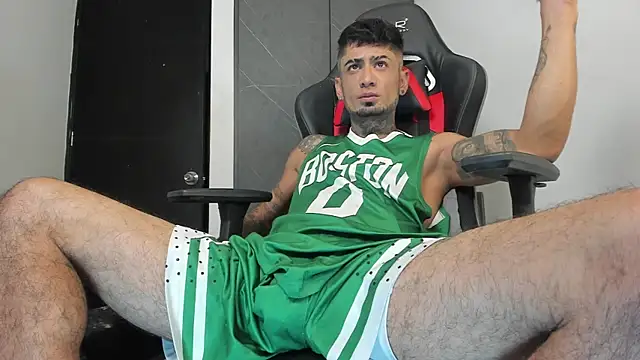 sergiio mesa27 online show from October 17, 2025, 1:24 pm