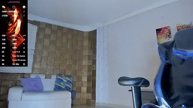 Lissalittlee online show from September 10, 2025, 8:08 pm