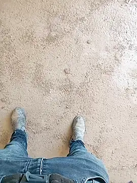 Snapshot of Kurtsikici@xh chatting on December 16, 2025, 9:57 am Kurtsikicixh online show from December 16, 2025, 9:57 am