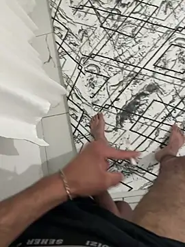 Kurtsikicixh online show from March 20, 2026, 11:28 pm