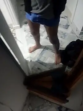 Kurtsikicixh online show from February 22, 2026, 12:02 am