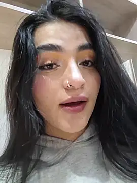 miel gomez online show from November 27, 2025, 6:41 pm