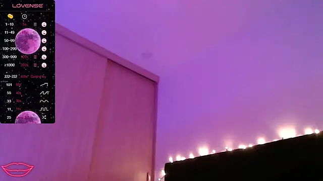 ELEKTRAMOON online show from March 3, 2025, 7:24 am