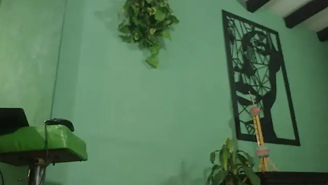 thirstymoonxx online show from December 21, 2025, 3:19 am