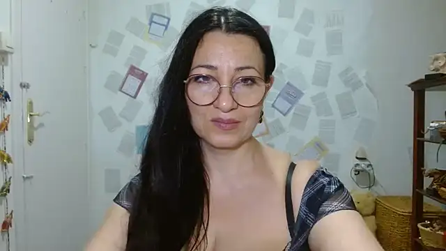 KeisyNeonX online show from July 28, 2026, 8:52 pm