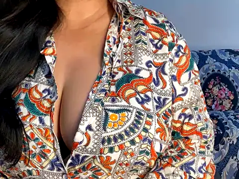 Aishwarya 101  online show from October 4, 2025, 3:57 pm