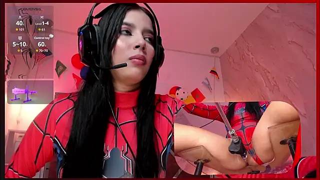 Snapshot of SweetieCloe_ chatting on July 20, 2026, 1:57 pm SweetieCloe online show from July 20, 2026, 1:57 pm