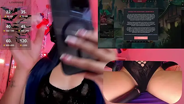 Snapshot of SweetieCloe_ chatting on July 15, 2026, 1:51 pm SweetieCloe online show from July 15, 2026, 1:51 pm