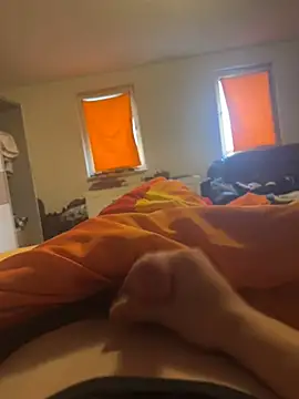 Snapshot of sollzii chatting on February 11, 2025, 12:04 pm sollzii online show from February 11, 2025, 12:04 pm