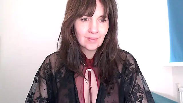 Snapshot of Ella_Next_Door chatting on February 22, 2026, 11:12 am Ella Next Door online show from February 22, 2026, 11:12 am