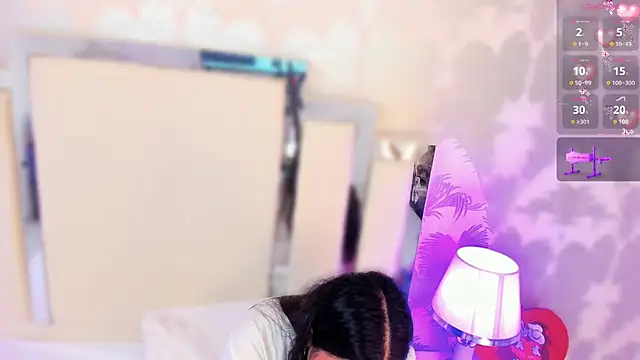 Miliaangeles online show from November 24, 2025, 12:27 pm