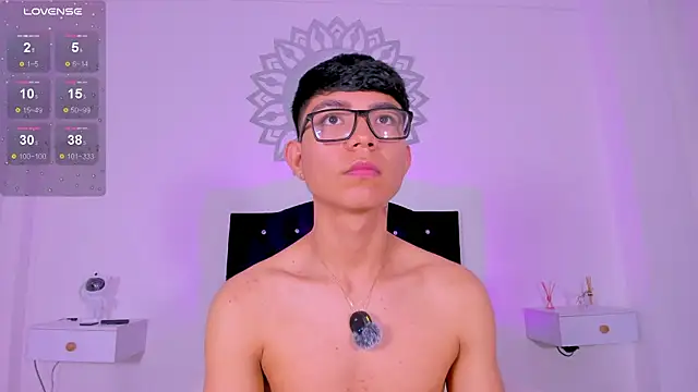 CodyTwink online show from February 18, 2026, 2:24 pm