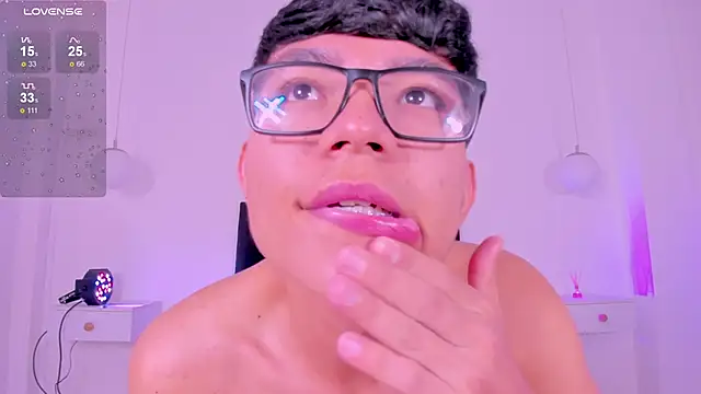 CodyTwink online show from November 15, 2025, 3:16 pm