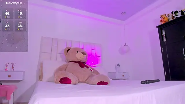 CodyTwink online show from June 16, 2026, 2:44 am