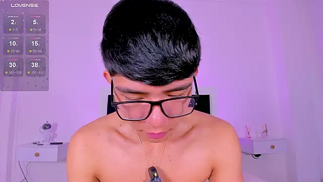 CodyTwink online show from February 16, 2026, 4:49 pm