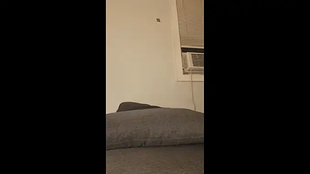 AllLeggs online show from June 14, 2026, 6:36 am