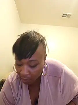 AllLeggs online show from April 28, 2026, 12:42 am