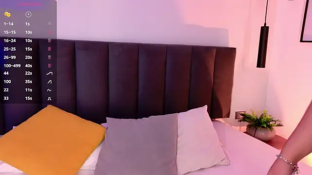 Harmonybabe  online show from September 19, 2025, 11:36 am