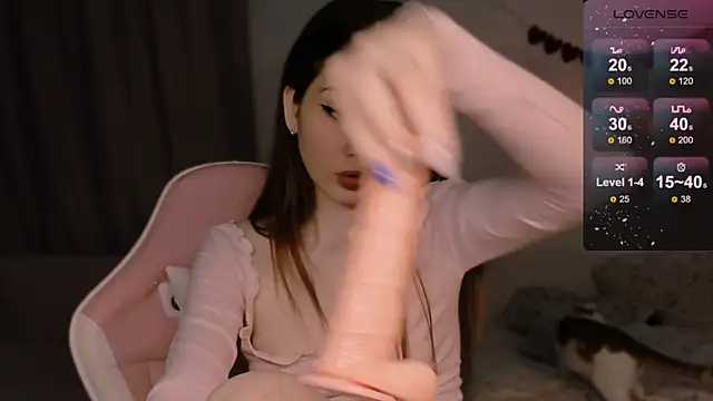 CoddleWeeper  online show from November 25, 2025, 10:48 am